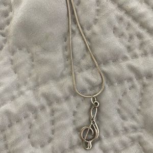 Silver tone necklace